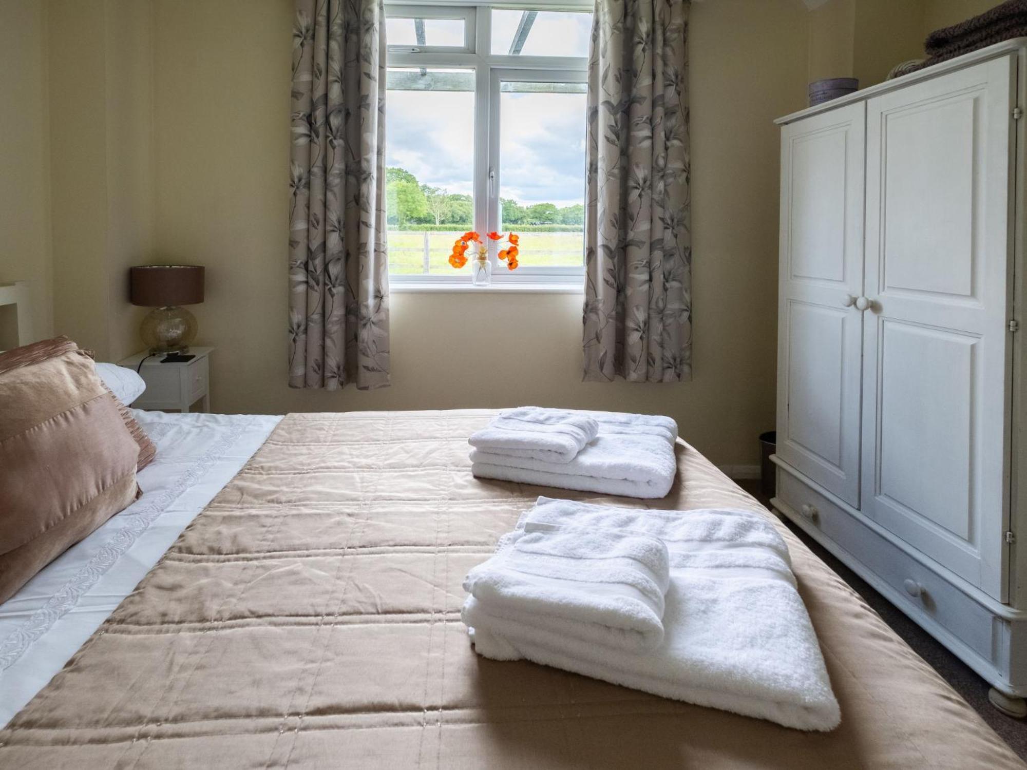 Holiday Home Woodhouse-4 By Interhome Shermanbury Extérieur photo